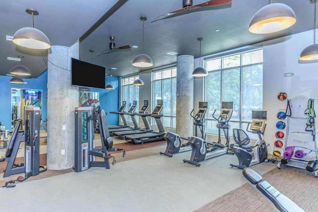 U4 Penthouse Downtown Houston Apartment Exterior photo